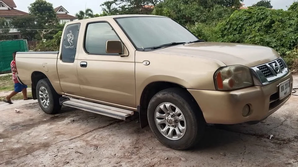 2005 Nissan Frontier I 2