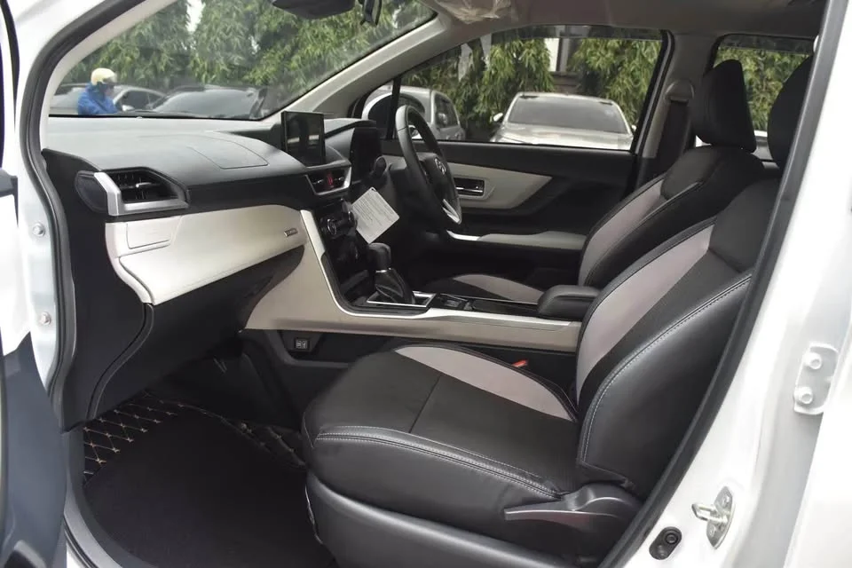 2023 Toyota Veloz III 3