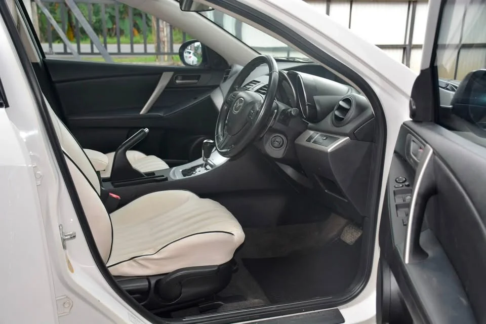 2011 Mazda 3 II 2