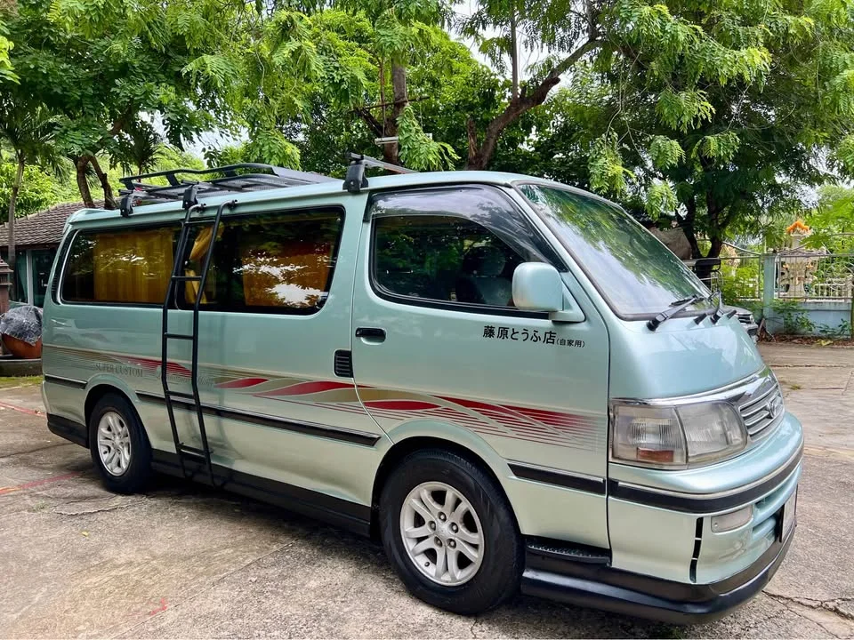 1996 Toyota Commuter IV (H100) 2