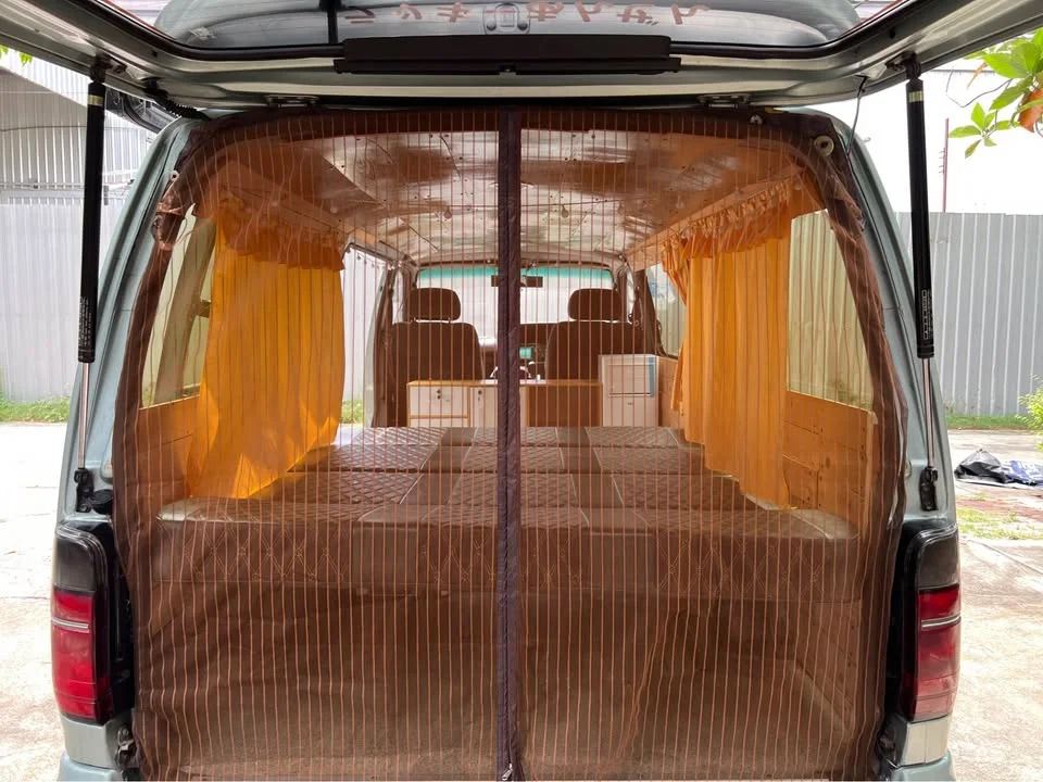 1996 Toyota Commuter IV (H100) 3