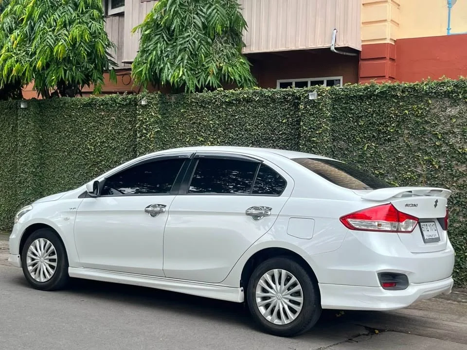 2017 Suzuki Ciaz 2