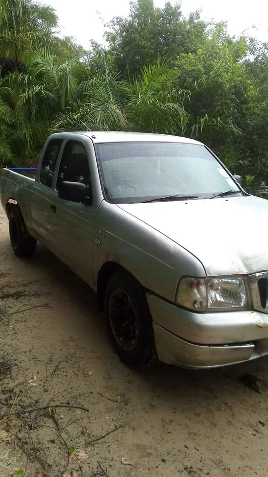 2004 Ford Ranger I 3