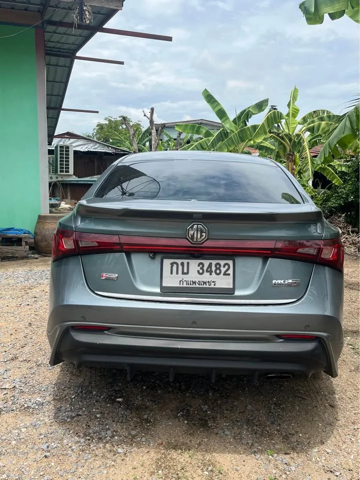 2016 MG 5 I  2