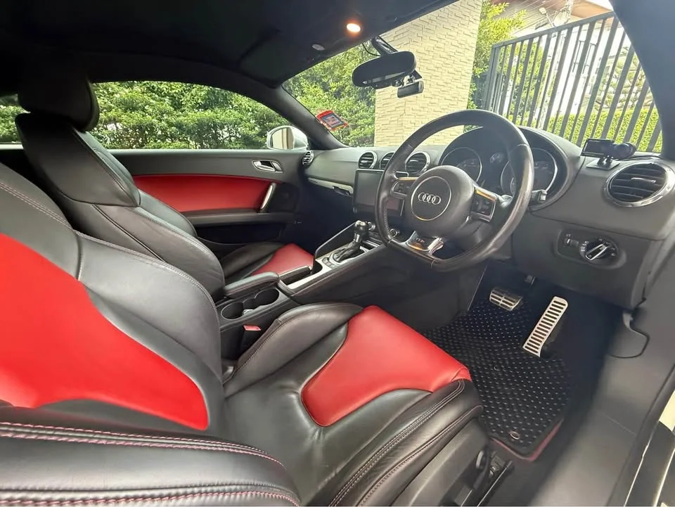 2012 Audi TT Mk2 3
