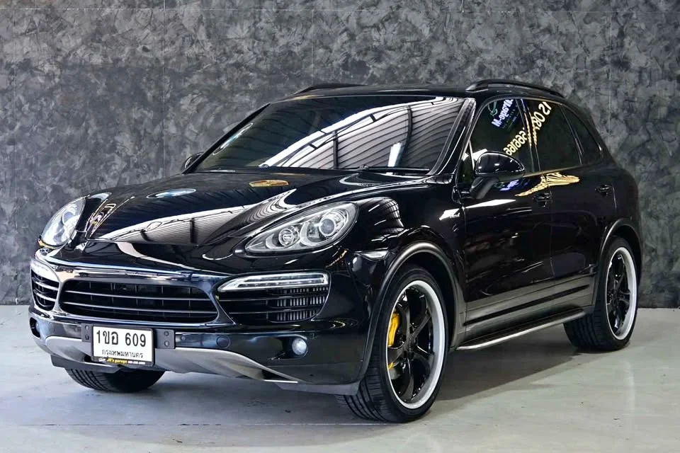 2012 Porsche Cayenne II 2