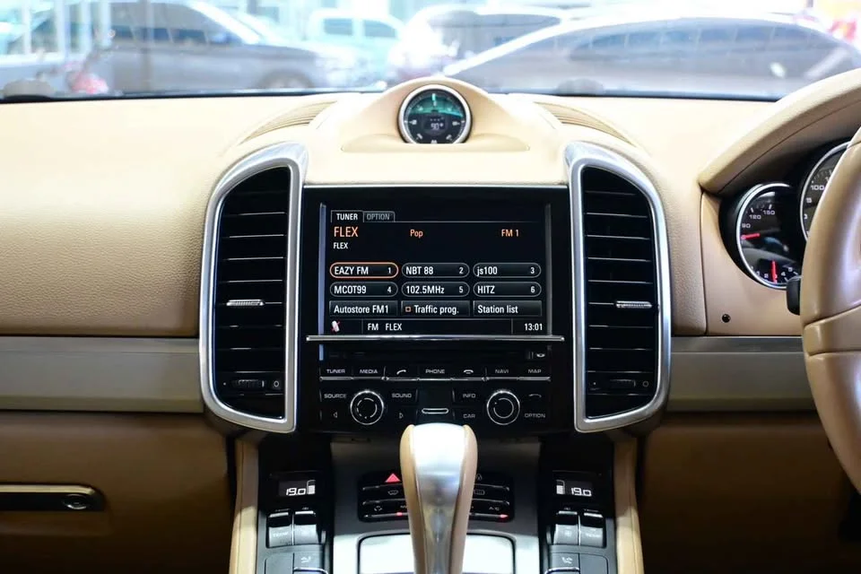 2012 Porsche Cayenne II 3