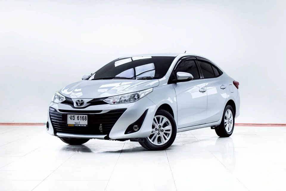 2018 Toyota Yaris ATIV III 2