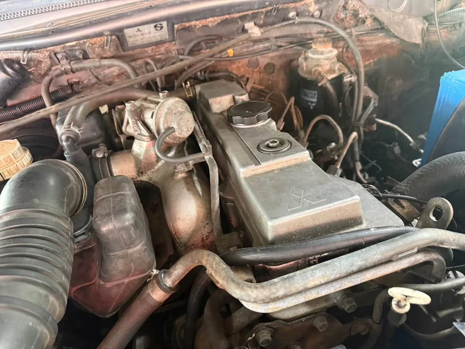 1998 Mitsubishi Strada III 2