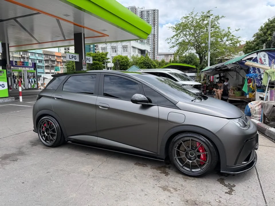 2023 BYD Dolphin 3