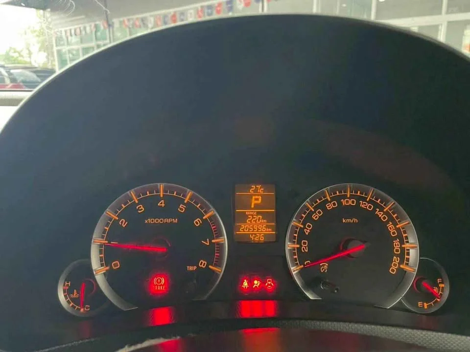 2015 Suzuki Swift II 2