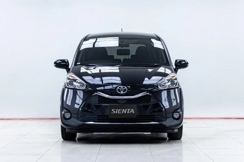 2022 Toyota Sienta II 3