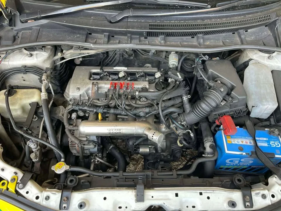 2012 Toyota Corolla Altis X (E140) 2