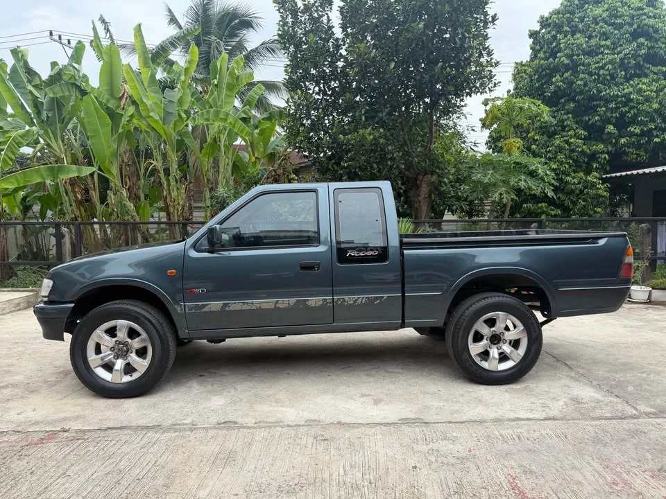 1997 Isuzu Faster Dragon Eyes III 2