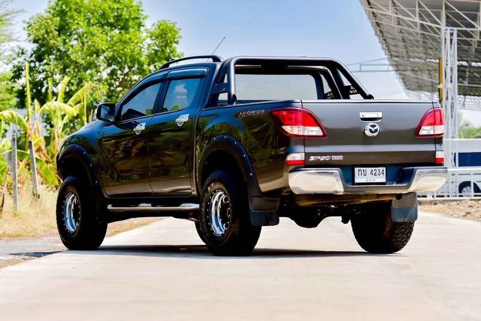 2015 Mazda BT-Series II 3