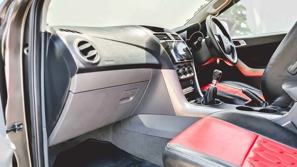 2015 Mazda BT-Series II 2