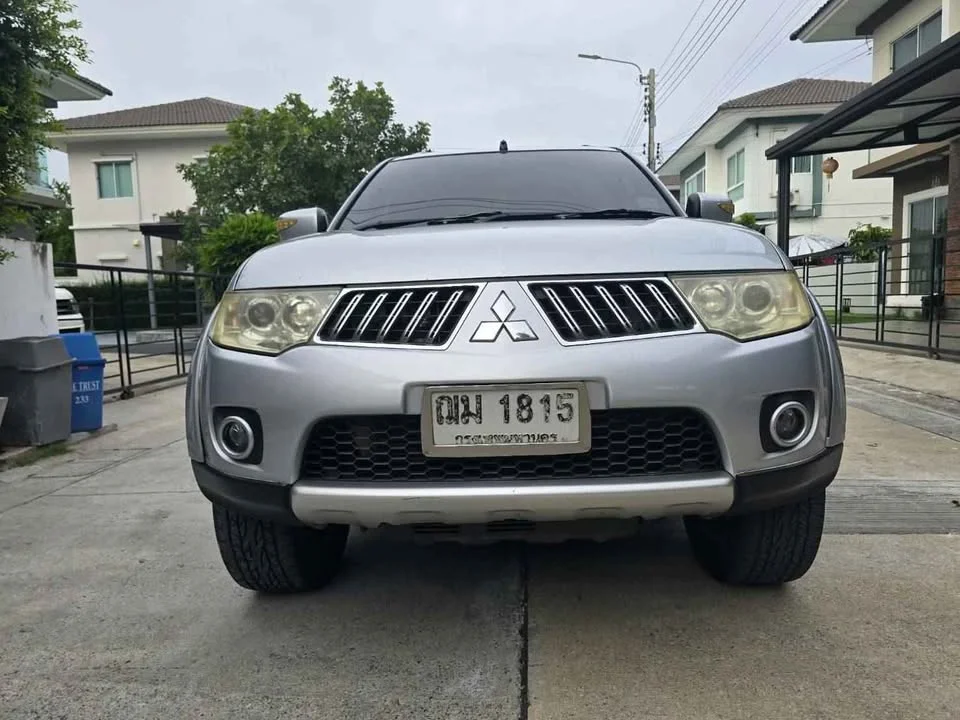 2009 Mitsubishi Pajero Sport II 2