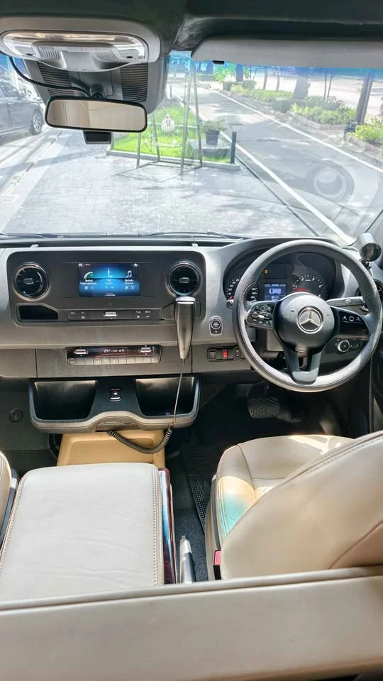 2020 Benz Sprinter VS30 2