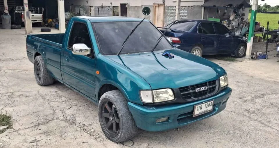 1998 Isuzu Faster Dragon Eyes III 2