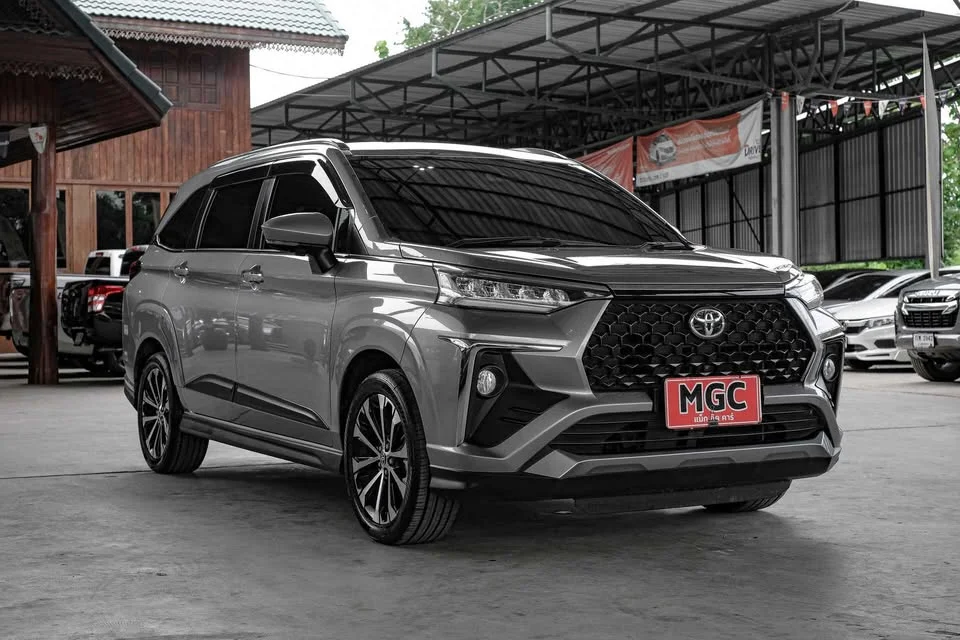 2023 Toyota Veloz III 3