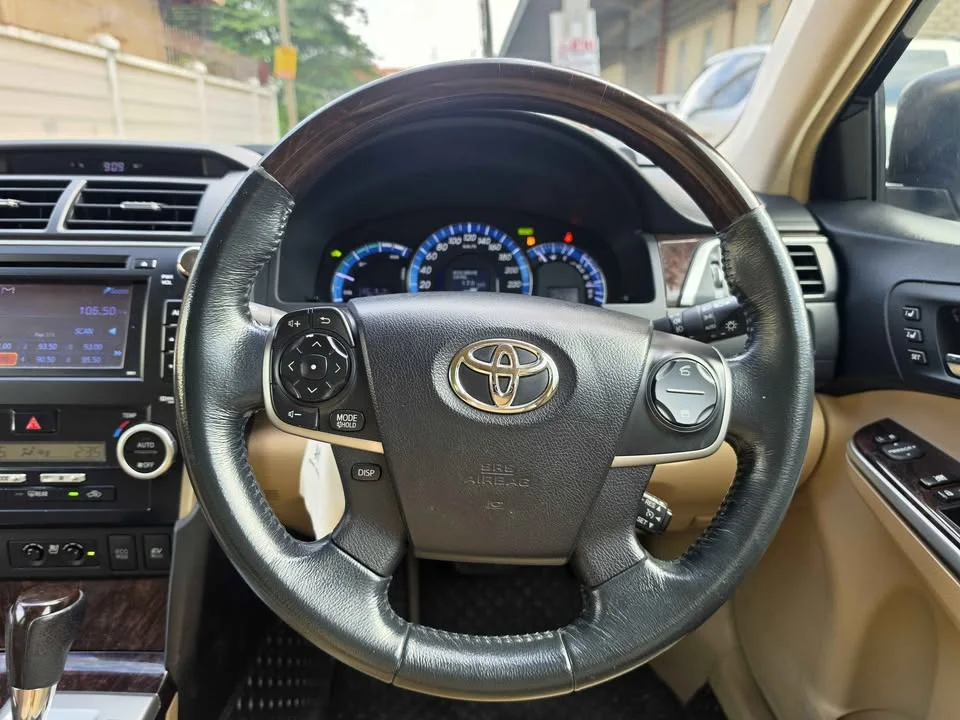 2012 Toyota Camry VII (XV50) 3