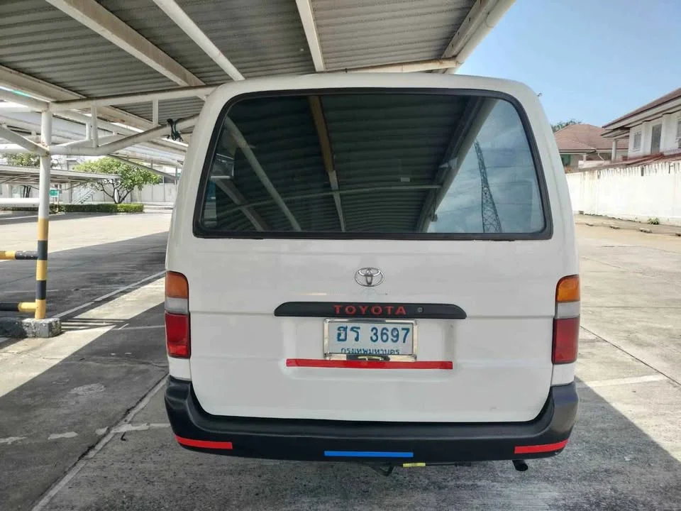 2002 Toyota Commuter IV (H100) 2