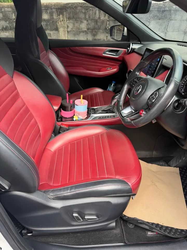 2019 MG HS 2