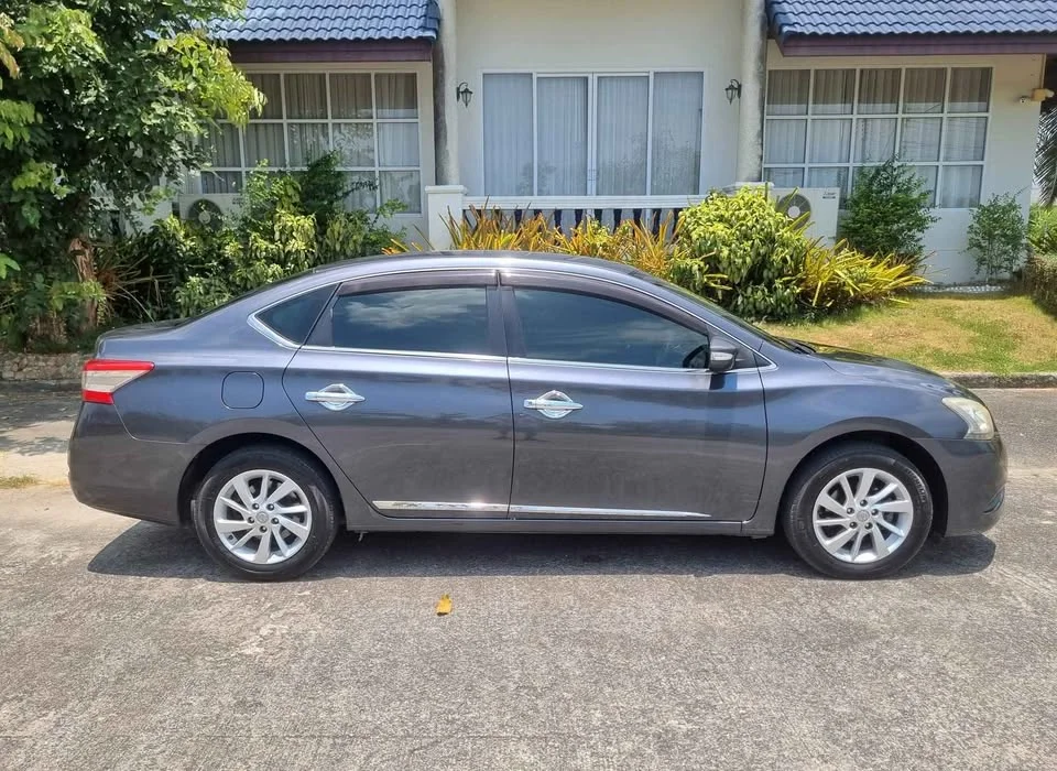 2012 Nissan Sylphy III (B17) 3