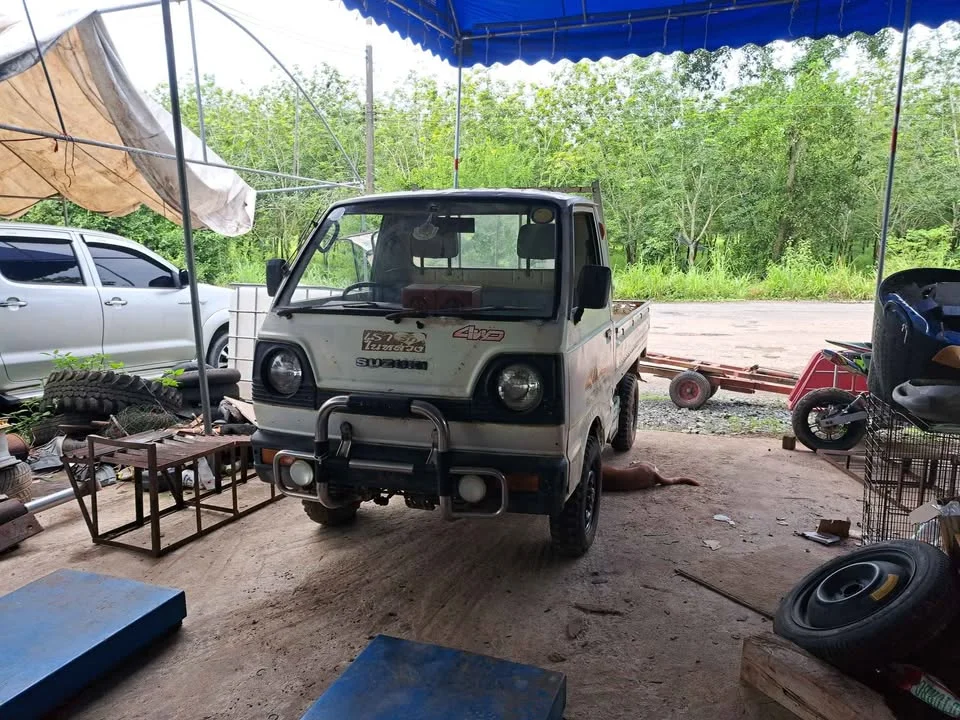 1990 Daihatsu Hijet 2