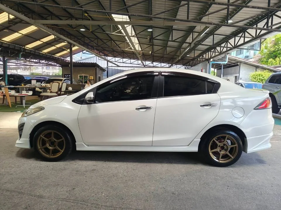 2015 Mazda 2 II 2