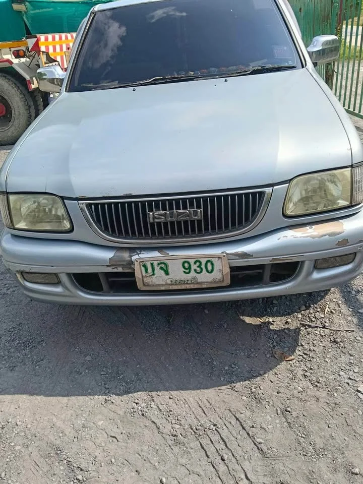 2000 Isuzu Faster Dragon Eyes III 2