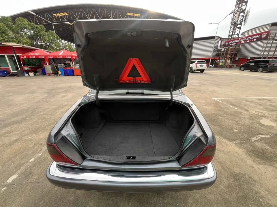 1997 Jaguar XJ X300, X308 2