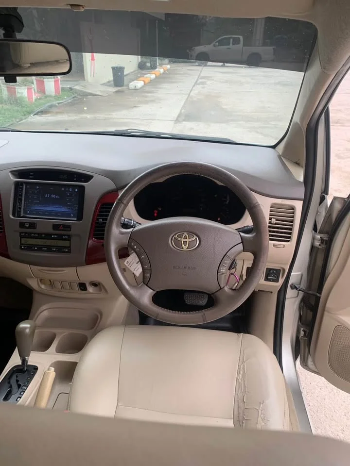2007 Toyota Innova I 3