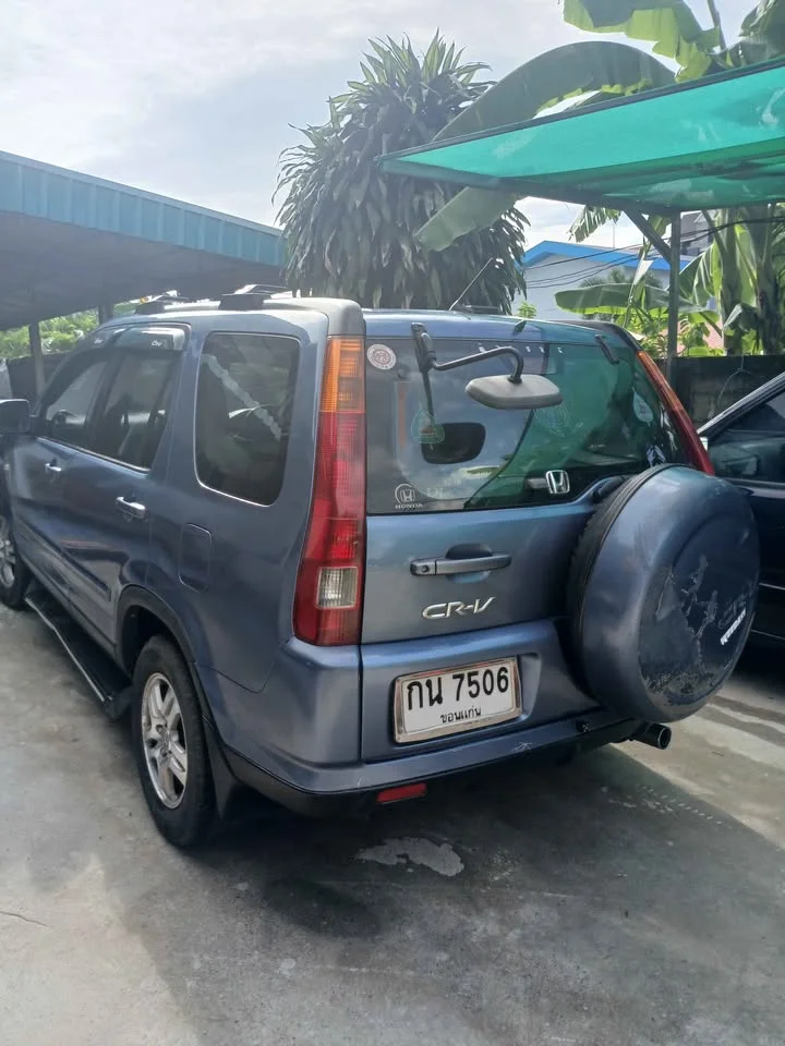 2003 Honda CR-V II 3