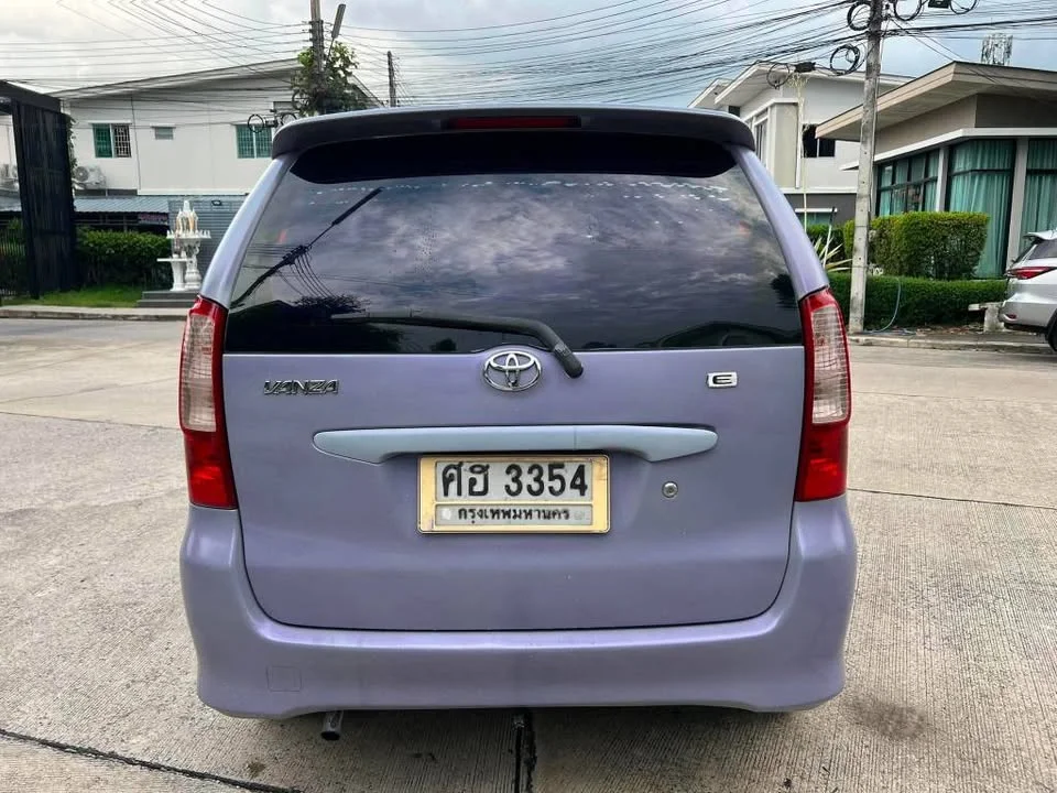 2005 Toyota Avanza I 3