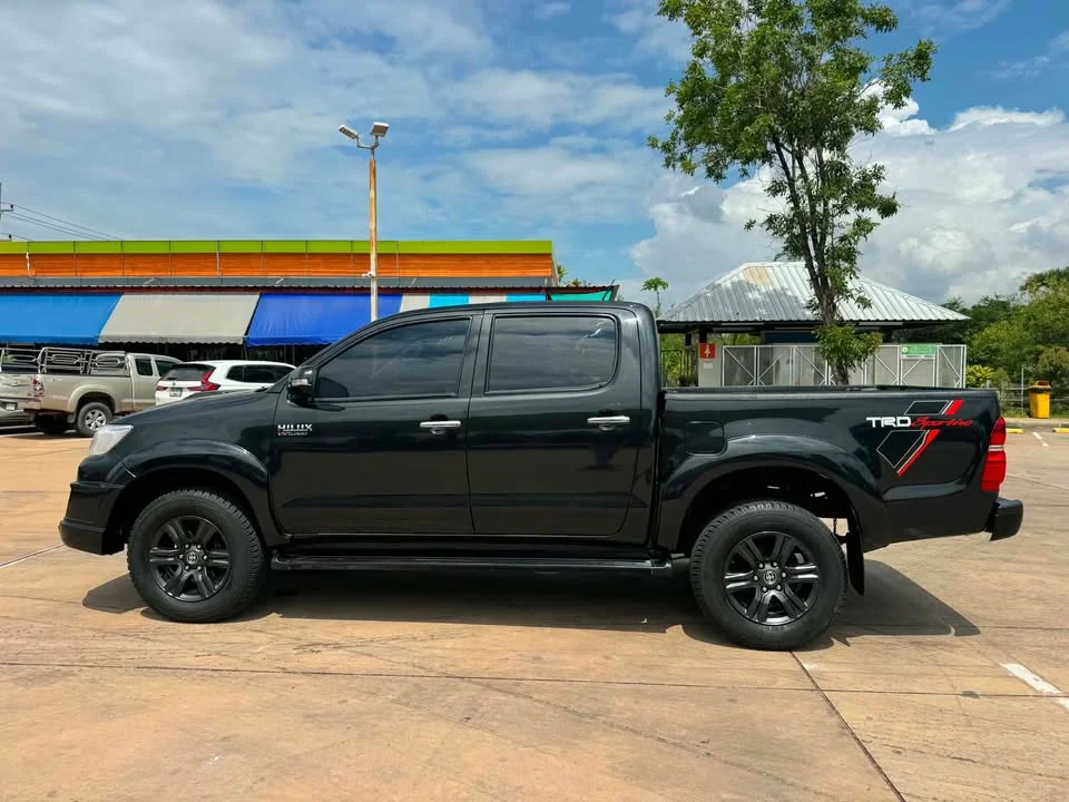 2014 Toyota Hilux VII 3