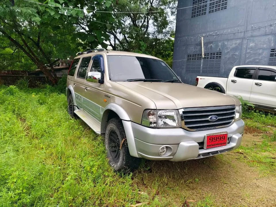 2005 Ford Everest I 2