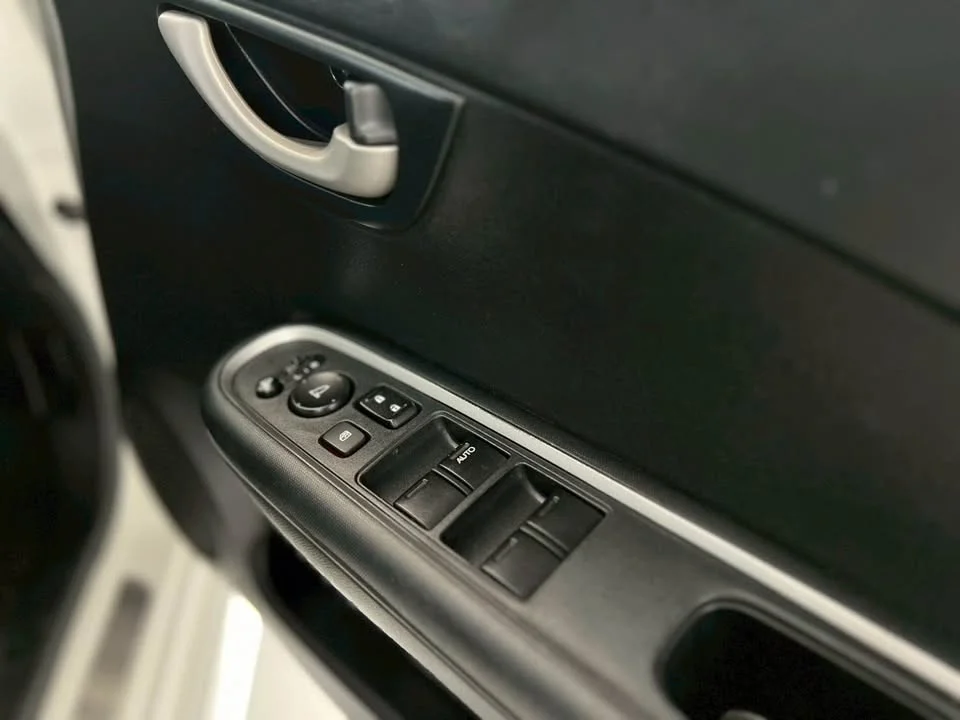 2015 Honda Mobilio II 2