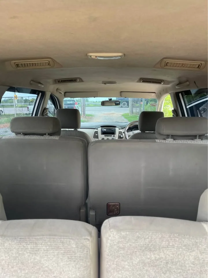 2013 Toyota Innova I 3