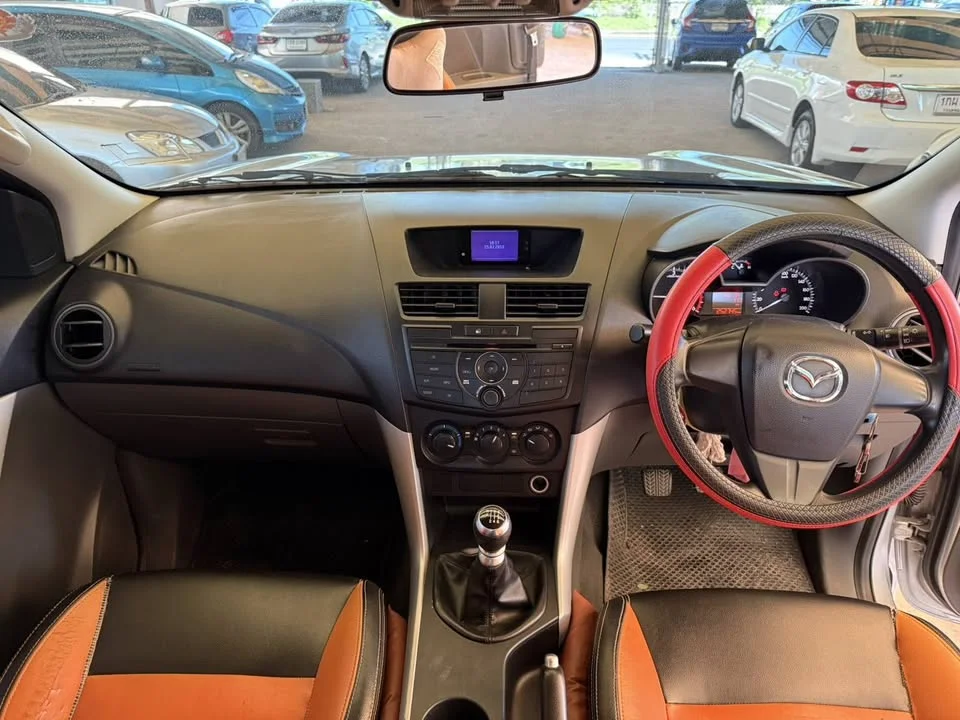 2014 Mazda BT-Series II 3