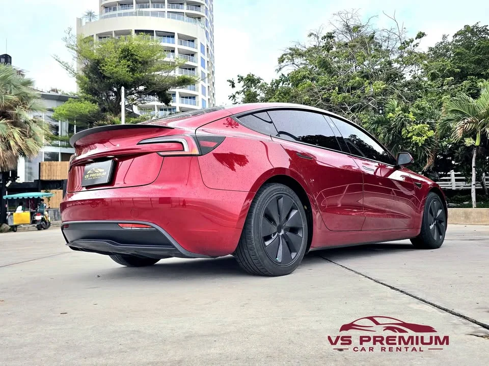 2024 Tesla Model 3 2