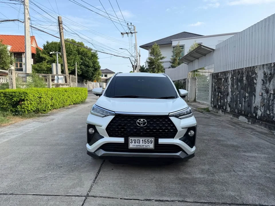 2022 Toyota Veloz III 3