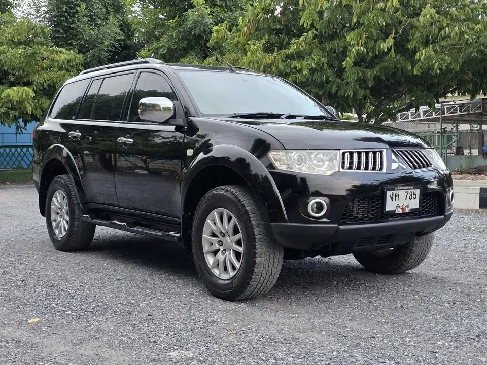 2010 Mitsubishi Pajero Sport II 3