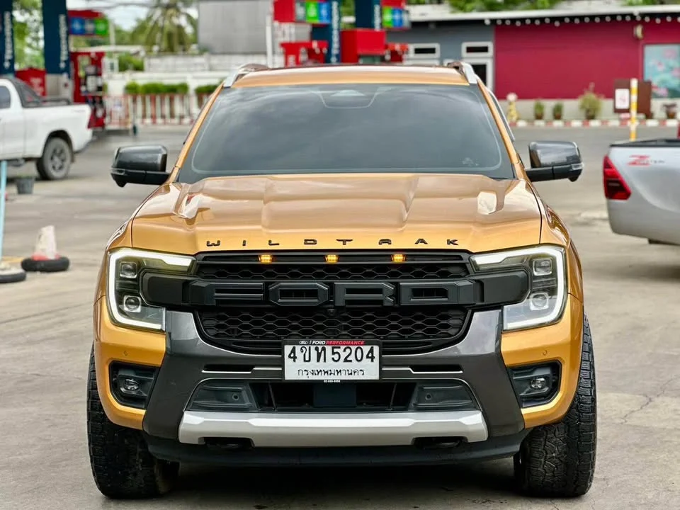 2023 Ford Everest III 3