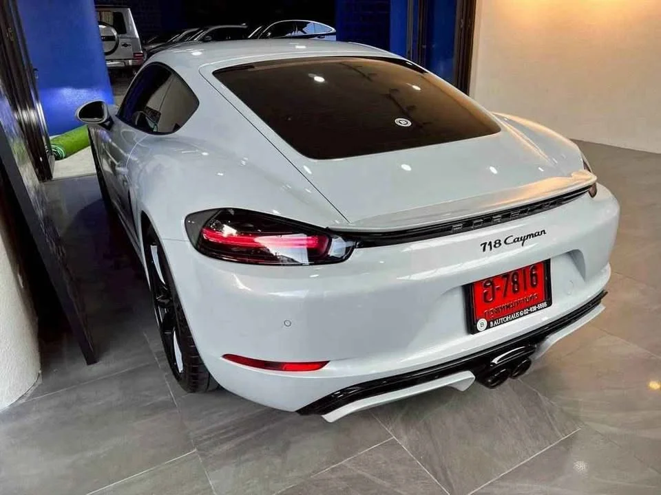 2026 Porsche 718 Boxster and Cayman IV 3