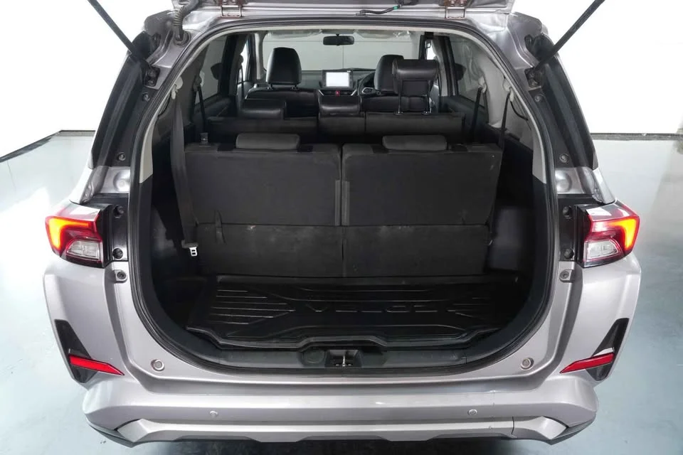 2023 Toyota Veloz III 3