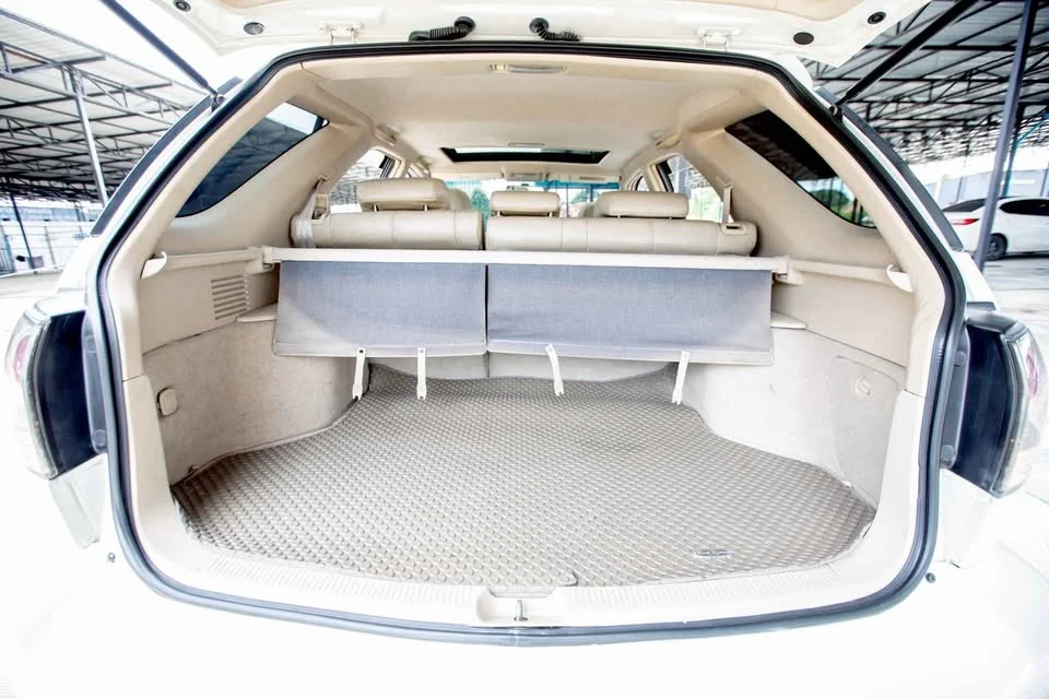 2000 Toyota Harrier I 2