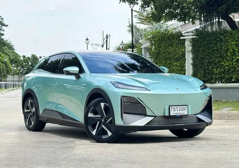 2024 Deepal S07 3