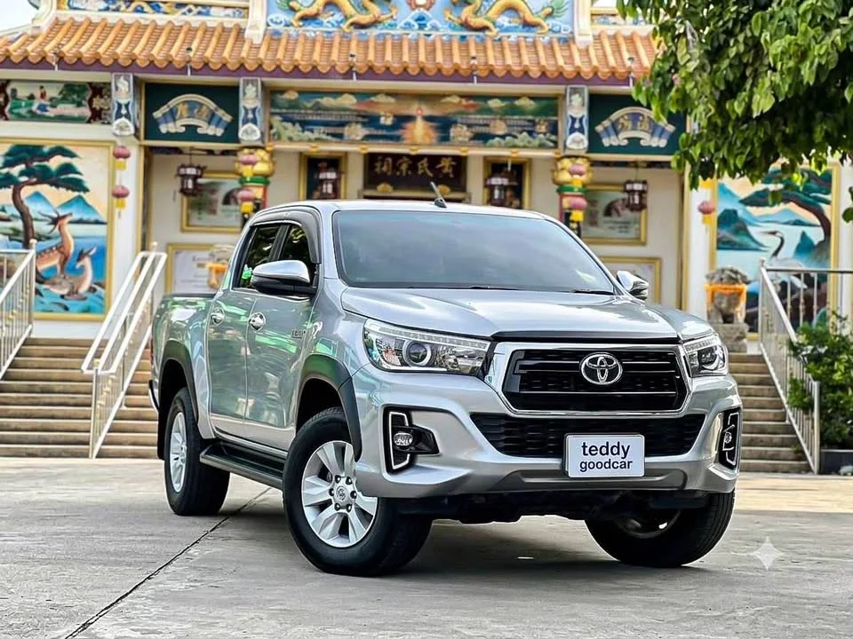 2018 Toyota Hilux VIII 3