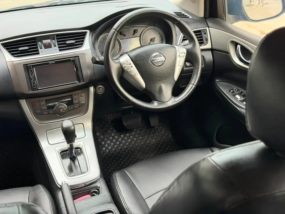 2013 Nissan Pulsar C13 2